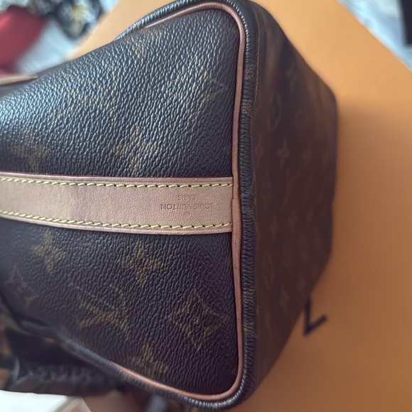 Louis Vuitton Speedy 25 Bandouliere Authentic Used - Picture 15 of 15